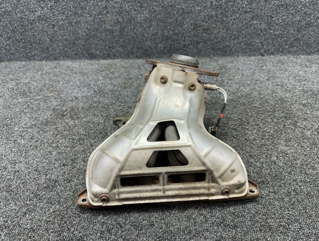 Коллектор выпускной Corolla Spacio NZE121N 1NZ