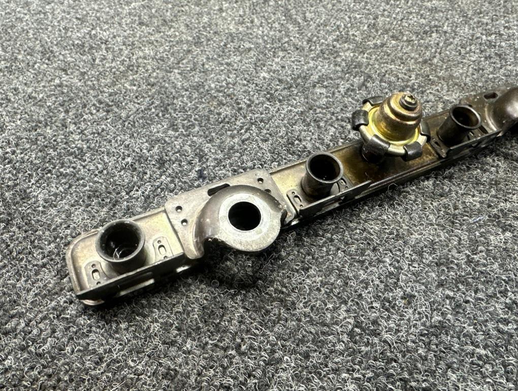 Топливная рейка Corolla Spacio NZE121N 1NZ Топливная рейка Corolla Spacio NZE121N 1NZ