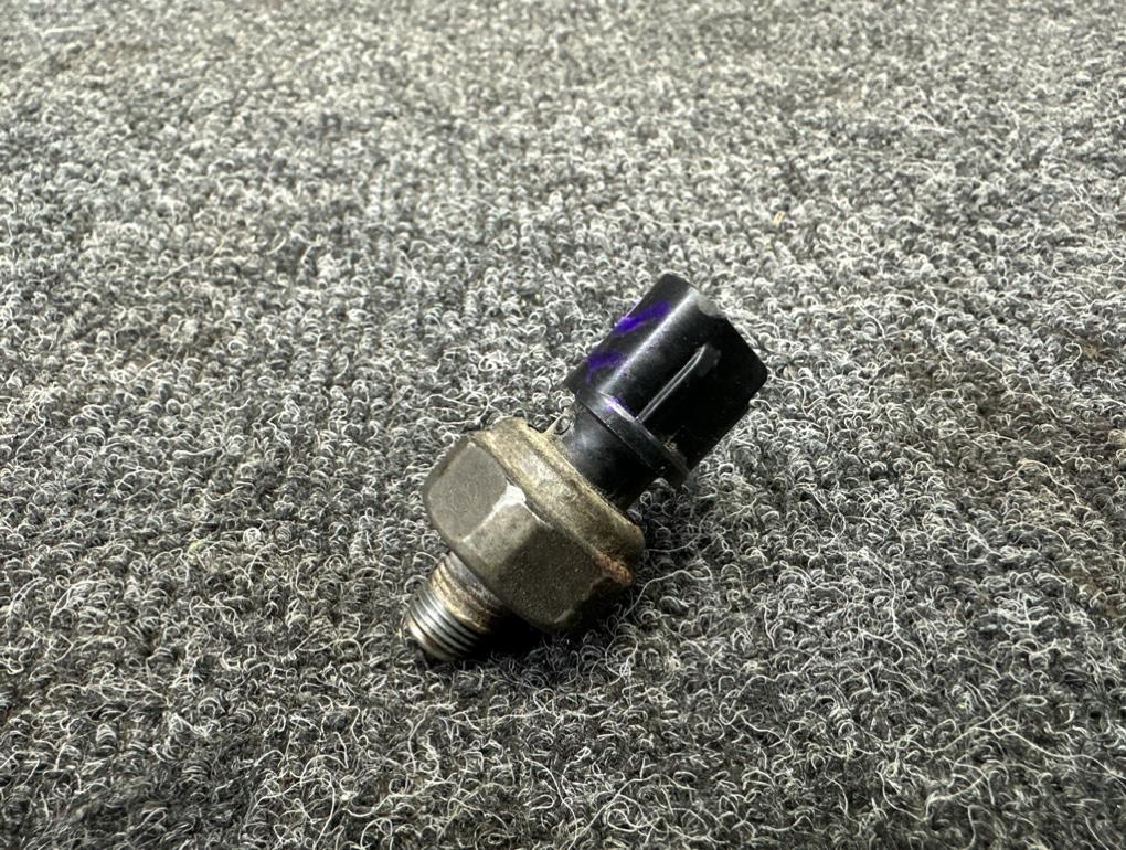 Датчик давления масла Rav4 SXA10 3SFE