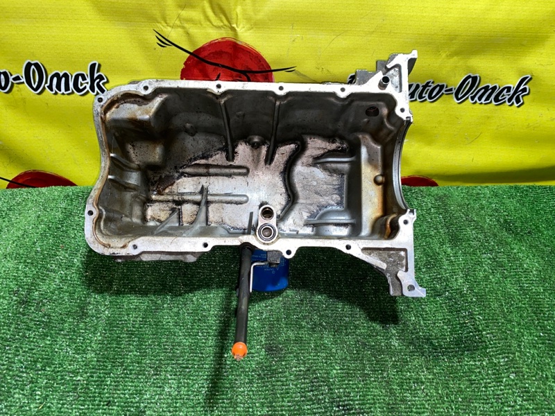 Поддон Honda Fit GE6 L13A (б/у) Поддон Honda Fit GE6 L13A (б/у)
