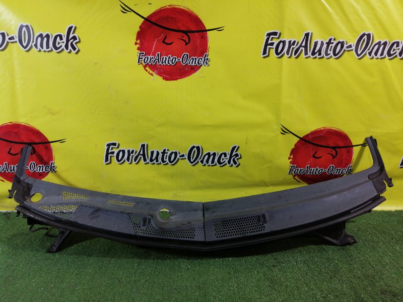 Жабо Honda Fit GD1 (б/у) Жабо Honda Fit GD1 (б/у)
