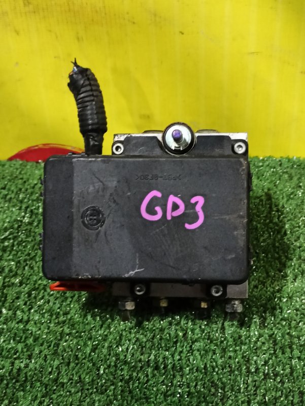 Блок abs Honda Fit GD1 (б/у) Блок abs Honda Fit GD1 (б/у)