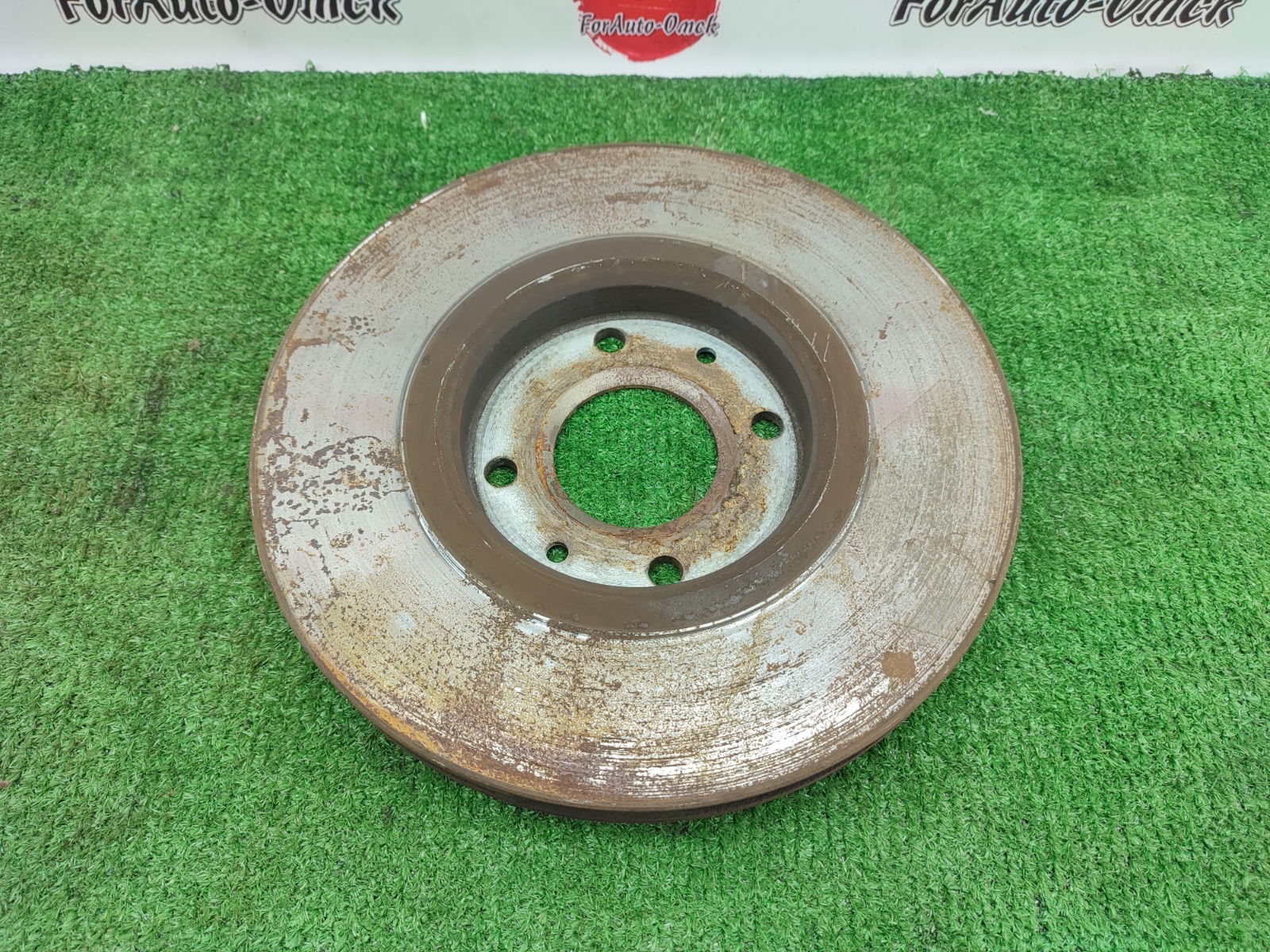 Диск тормозной передний Peugeot 207 WC EP6C Диск тормозной передний Peugeot 207 WC EP6C