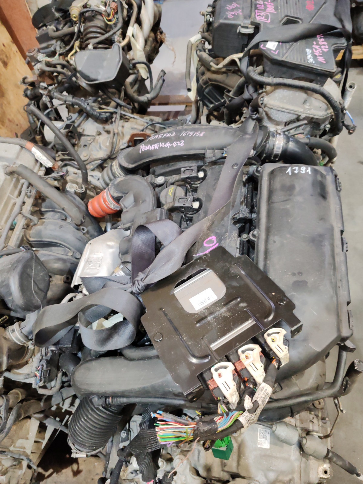 Двигатель 308 4A/C EP6CDT