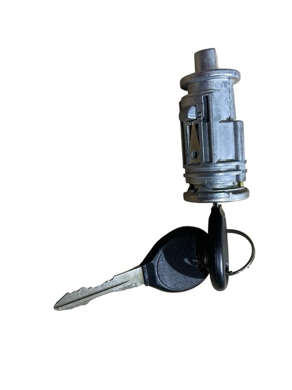 Личинка замка зажигания Voyager 2001 RS