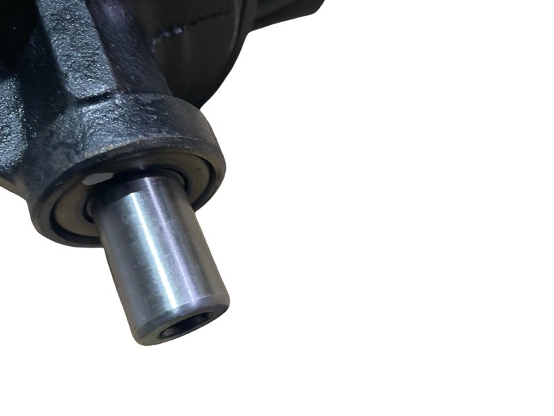 Насос гидроусилителя руля Voyager 2001 RS
