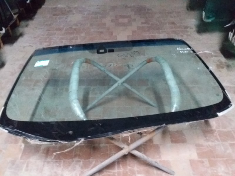 Стекло лобовое MITSUBISHI OUTLANDER 2007-2012 новая