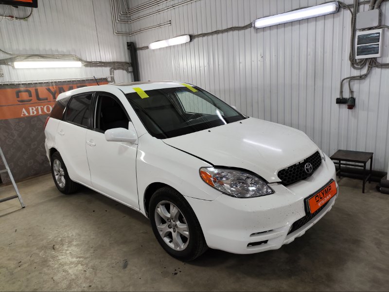 Стекло лобовое переднее Voltz 2002-2008 ZZE136 1ZZ-FE