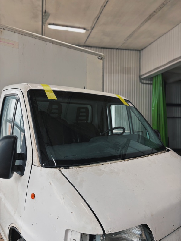 Стекло лобовое переднее Fiat Ducato 244