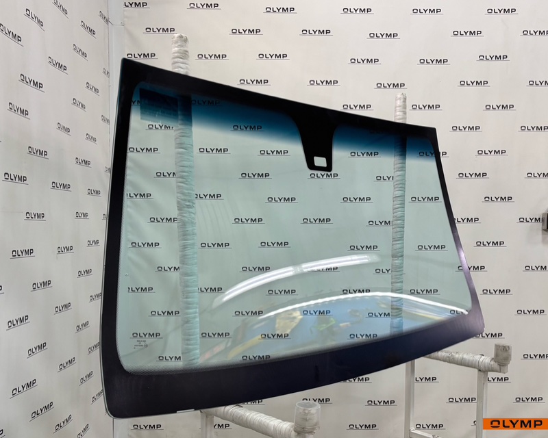 Стекло лобовое переднее Hover 2010-2019 H3 4G63S4T