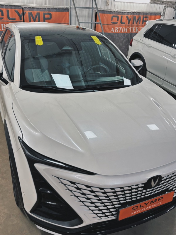 Стекло лобовое переднее Uni-T 2020-2025 S202 JL473ZQ5