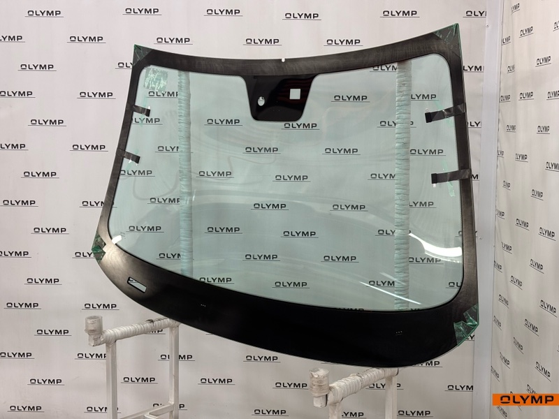 Стекло лобовое переднее Uni-K 2020-2025 CD569 D20TG-AA