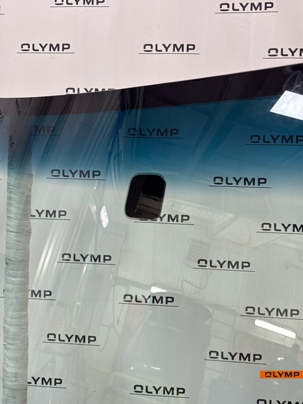 Стекло лобовое переднее Cefiro 1998-2006 A33 VQ20DE