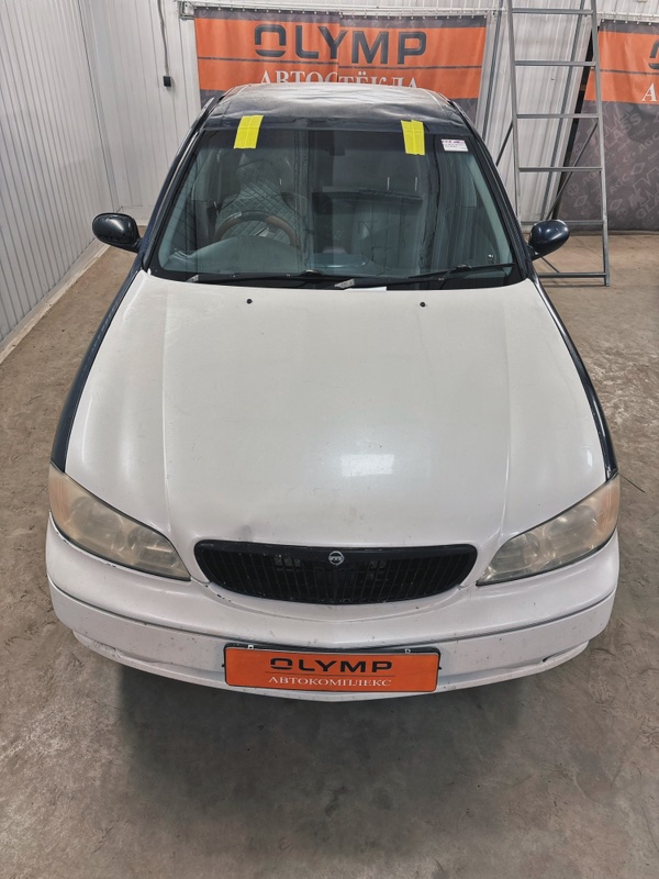 Стекло лобовое переднее Cefiro 1998-2006 A33 VQ20DE