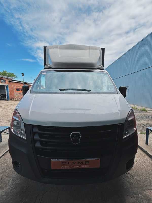 Стекло лобовое переднее Gazelle NEXT 2012- A6