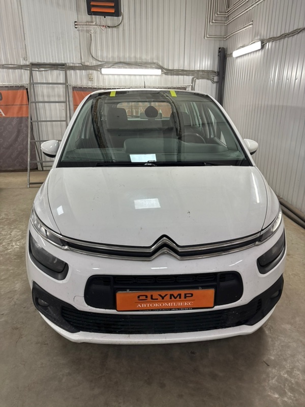 Стекло лобовое переднее C4 Picasso 2014-2020 3D DV6C