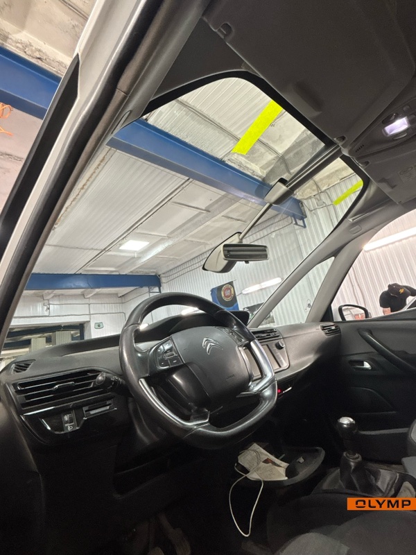 Стекло лобовое переднее C4 Picasso 2014-2020 3D DV6C