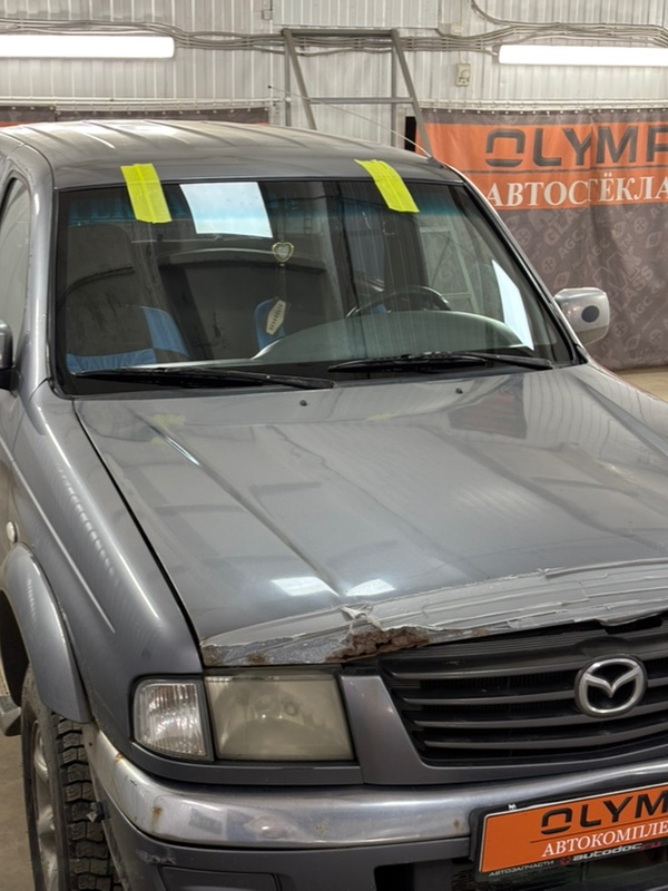 Стекло лобовое переднее BT-50 2006-2012 J97M WLAA
