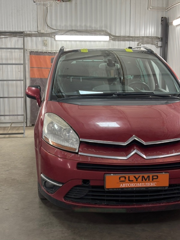 Стекло лобовое переднее C4 Picasso 2006-2014 UD EP6
