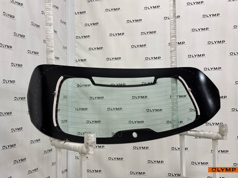 Стекло двери багажника заднее Haval F7 f7 GW4C20NT