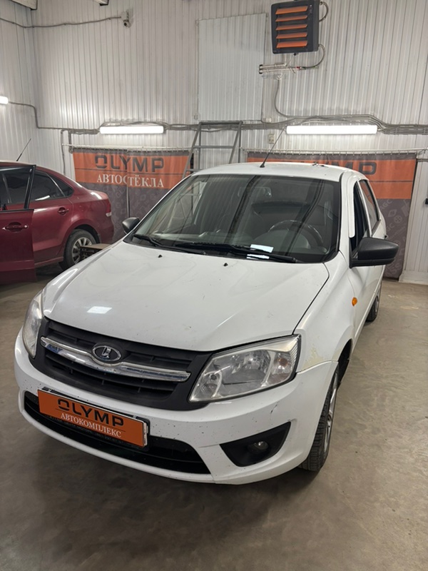 Стекло лобовое переднее Гранта 2004-2025 2190 ВАЗ-21127