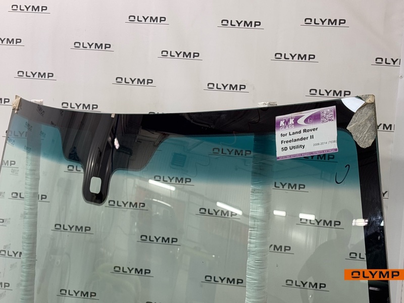 Стекло лобовое переднее Freelander 2006-2014 L359 Стекло лобовое переднее Freelander 2006-2014 L359