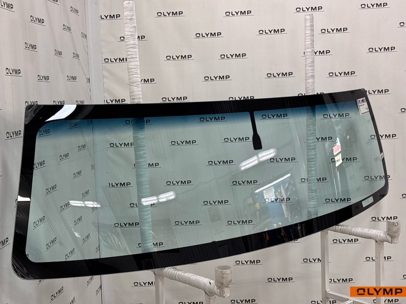 Стекло лобовое переднее H2 2002-2013 E85