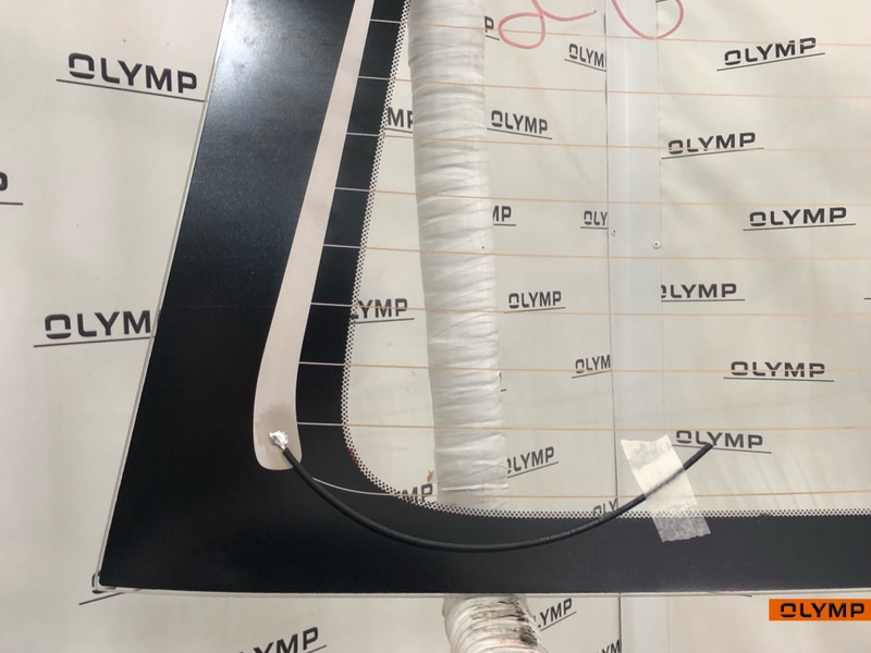 Стекло заднее Rav4 2000-2016 ACA21 1AZ-FE Стекло заднее Rav4 2000-2016 ACA21 1AZ-FE