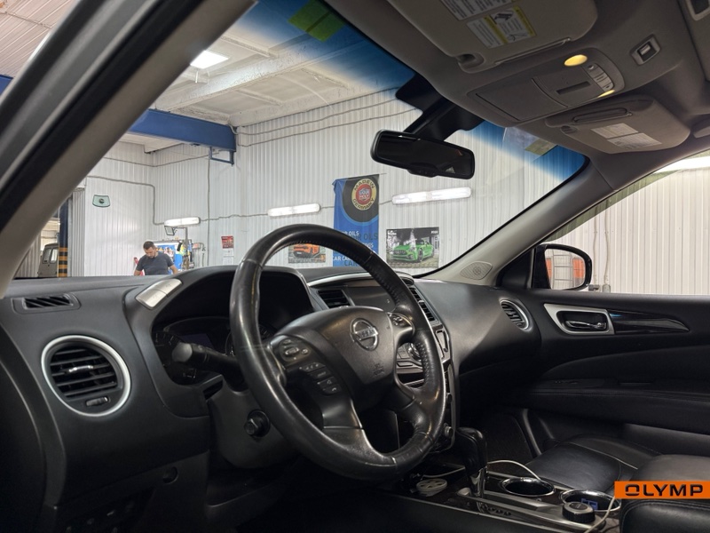 Стекло лобовое переднее Pathfinder 2012-2021 R52 Стекло лобовое переднее Pathfinder 2012-2021 R52