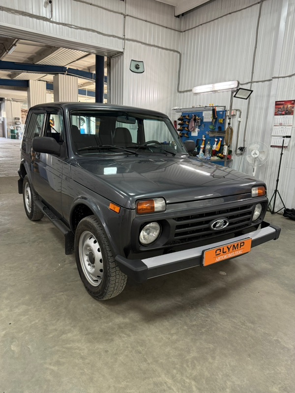 Стекло лобовое переднее 4x4 2121 Нива 1977-2025 2121 ВАЗ-21214