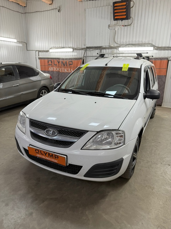 Стекло лобовое переднее Logan 2004-2022 LS0