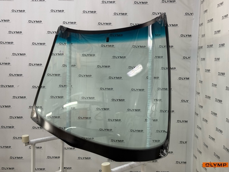 Стекло лобовое переднее Accord 1993-1999 CC7 F20Z1