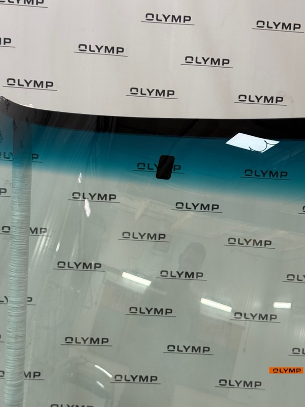 Стекло лобовое переднее Accord 1993-1999 CC7 F20Z1