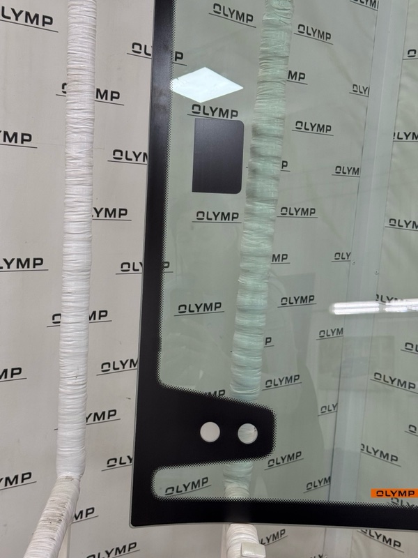 Стекло боковое заднее правое BL71B 2012-2015 BL61B Volvo D5D CDE3