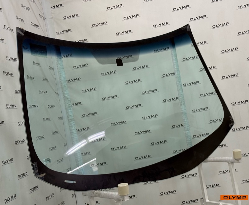 Стекло лобовое переднее Mitsubishi Outlander CW0W 4B12