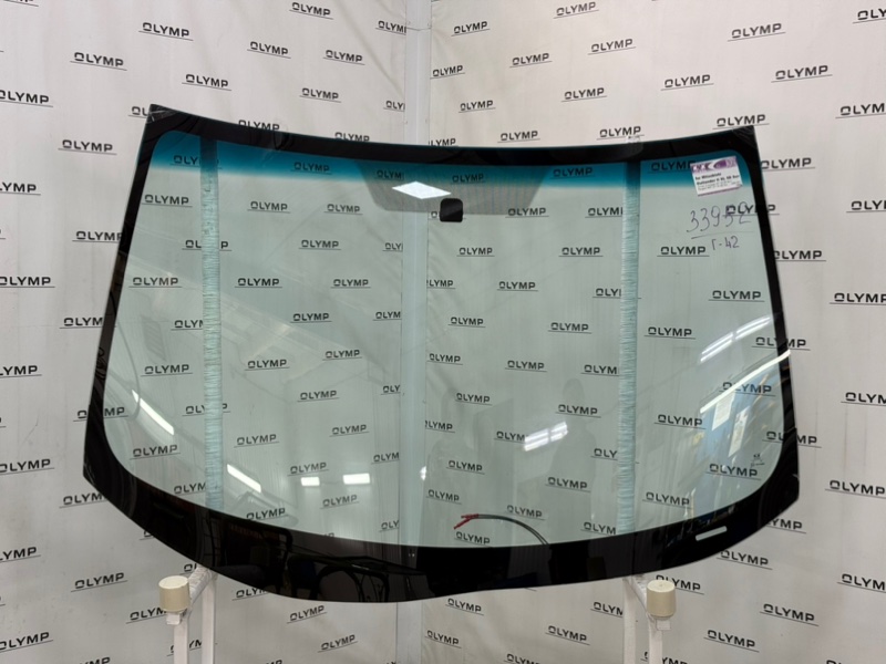 Стекло лобовое переднее Mitsubishi Outlander 2005-2012 CW0W 4B12 1607988980 новая