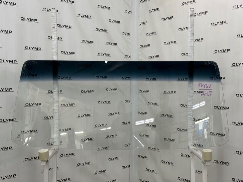 Стекло лобовое переднее Лада 4x4 2121 Нива 2121 ВАЗ-21214