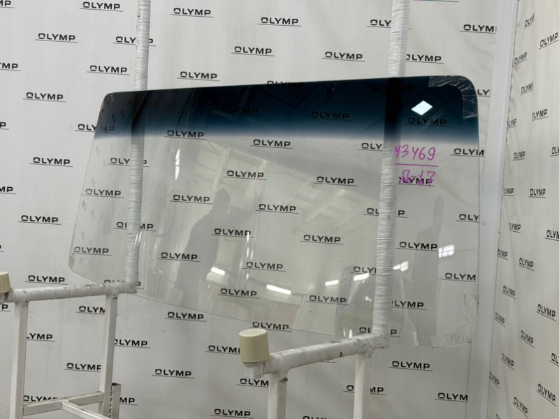 Стекло лобовое переднее 4x4 2121 Нива 1977-2025 2121 ВАЗ-21214