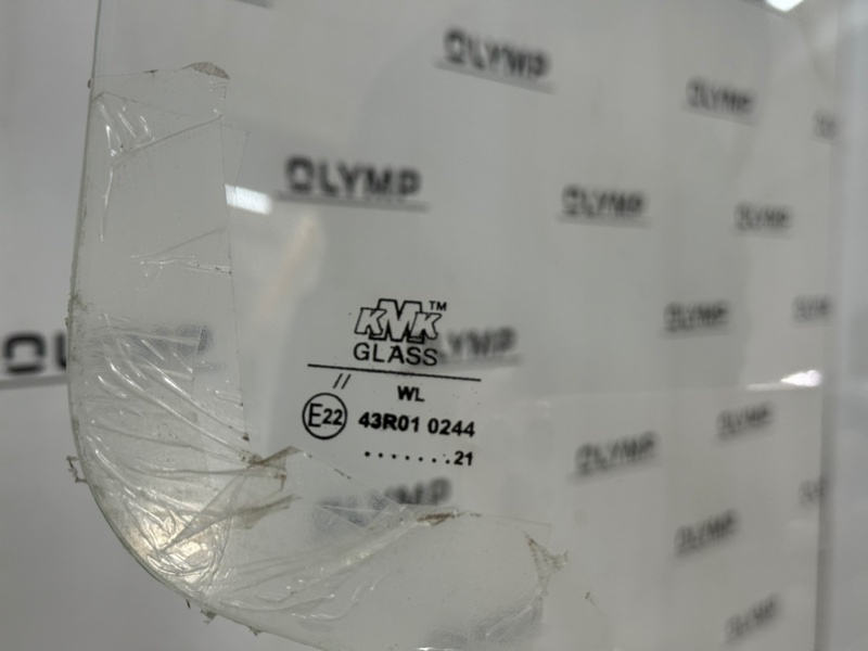 Стекло лобовое переднее 4x4 2121 Нива 1977-2025 2121 ВАЗ-21214