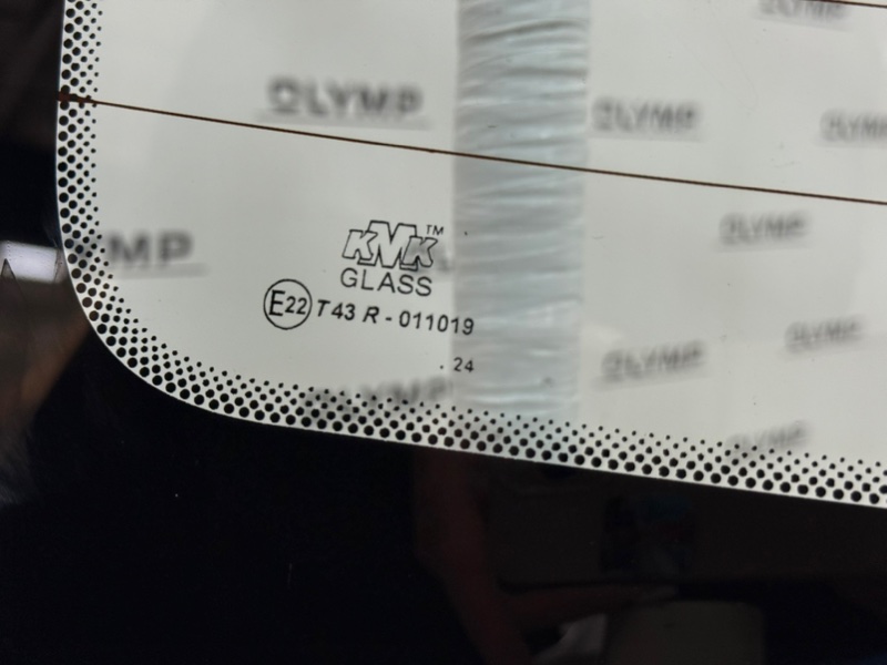 Стекло заднее заднее Веста 2015-2025 2180 ВАЗ-21129 Стекло заднее заднее Веста 2015-2025 2180 ВАЗ-21129