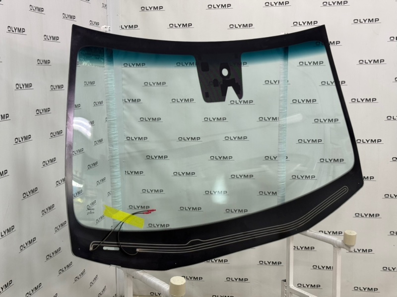 Стекло лобовое переднее Genesis G90 HI