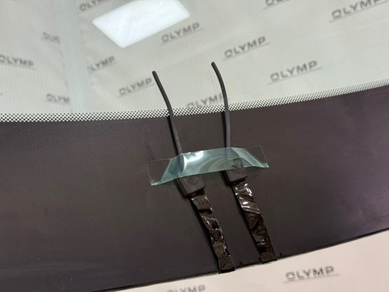 Стекло лобовое переднее Х-рей 2015- GAB Стекло лобовое переднее Х-рей 2015- GAB