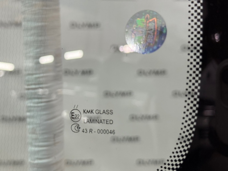 Стекло лобовое переднее Х-рей 2015- GAB Стекло лобовое переднее Х-рей 2015- GAB