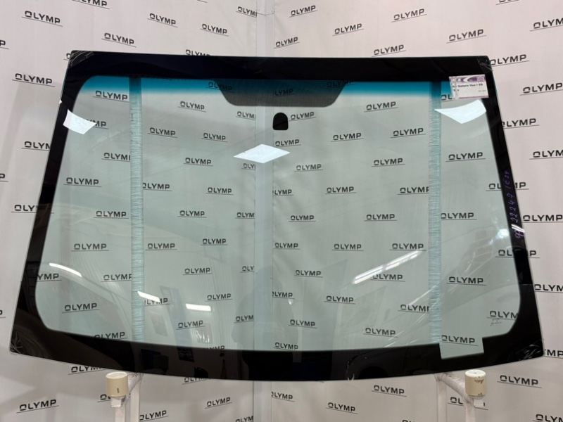 Стекло лобовое переднее Saturn Vue 2001-2007 GM Theta GM Ecotec L61 SATT0001 новая