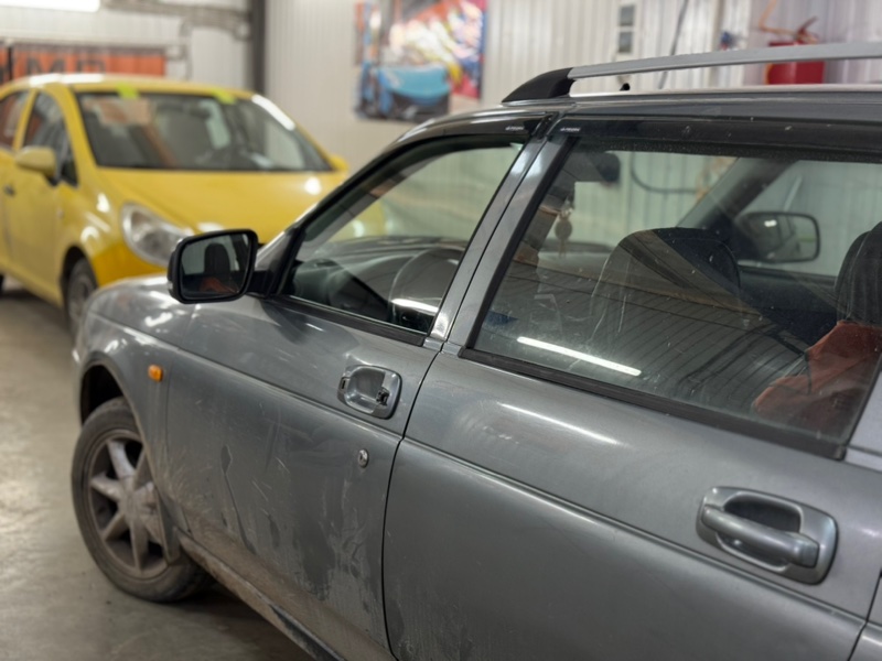 Стекло двери переднее левое Приора 1995-2018 2170 ВАЗ-21126