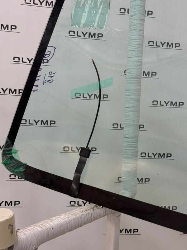 Стекло лобовое переднее 4x4 2121 Нива 1977-2025 2121 ВАЗ-21214