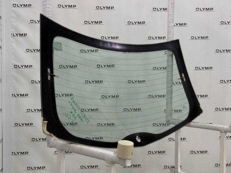 Стекло заднее Focus 1998-2007 DAW