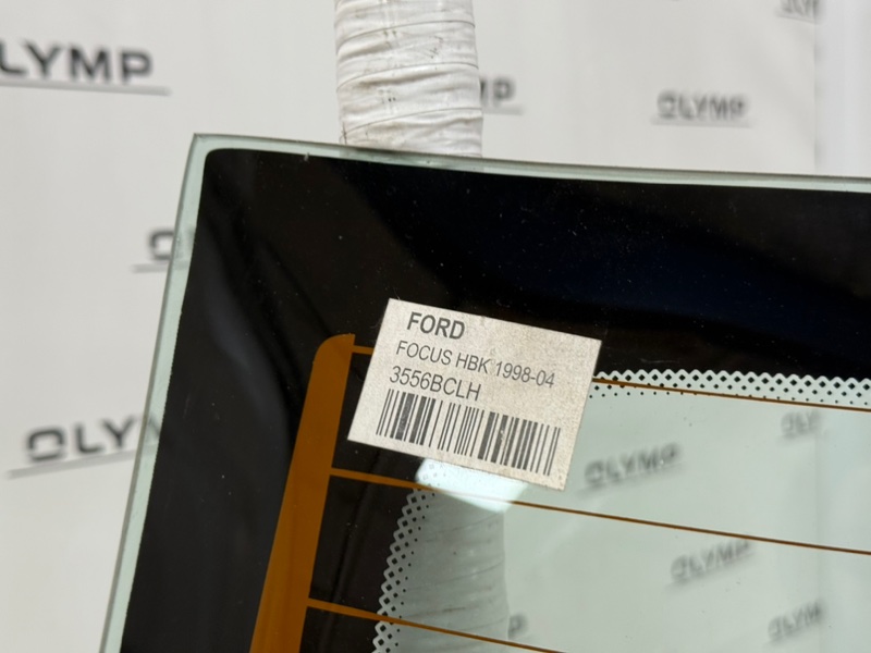 Стекло заднее Focus 1998-2007 DAW