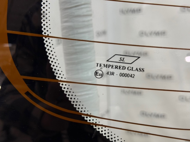 Стекло заднее Focus 1998-2007 DAW