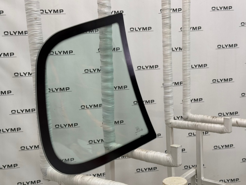 Стекло боковое (собачник) заднее левое Niva 1998-2021 2123